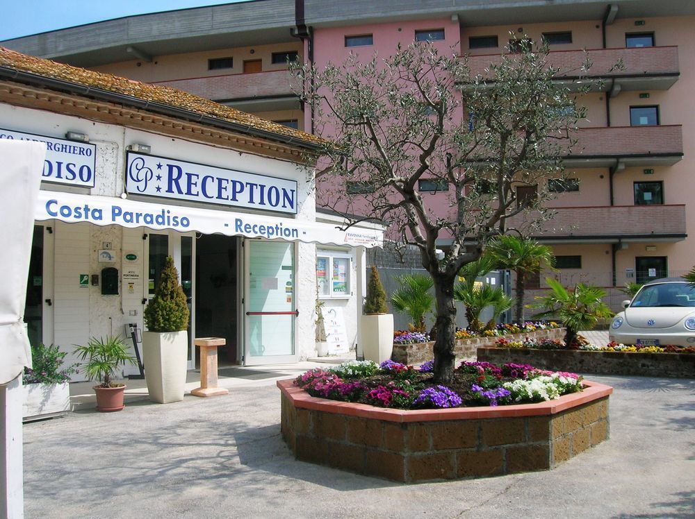 Aparthotel Costa Paradiso Lido Adriano Eksteriør billede